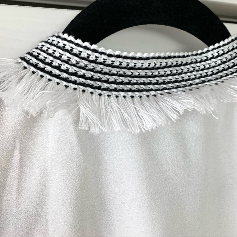 Vero Diaz White Blouse - Picture 2 of 8